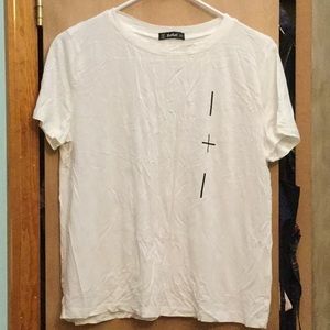 NWOT White Cotton Graphic T=Shirt Sz Medium